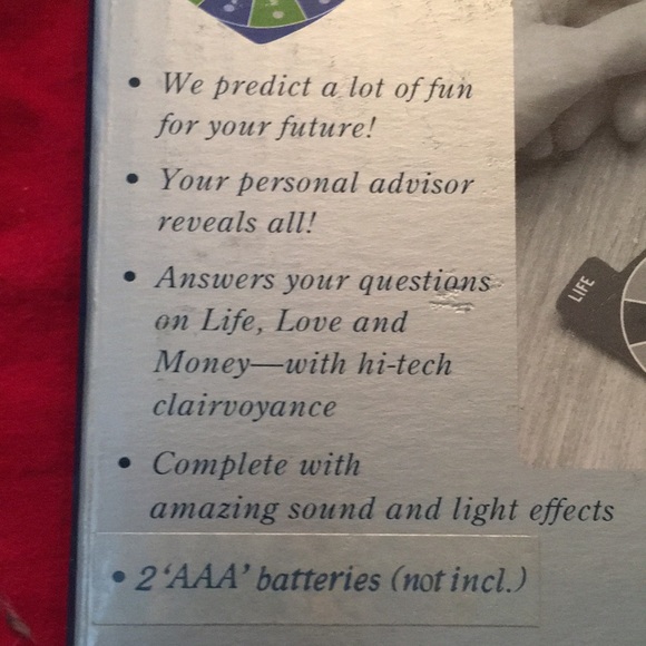 NIB Electronic Fortune Teller - Picture 3 of 3